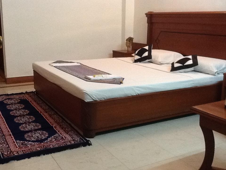 Hotel Kanishka Phg Bangalore Room photo